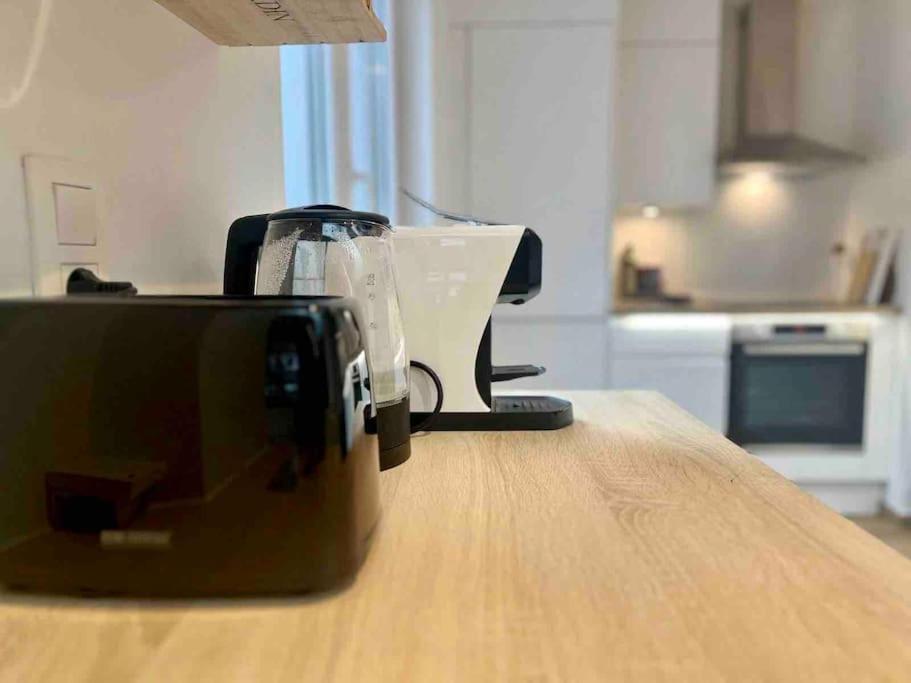 Appartement Le Contemporain - Plein Centre, Place Du Marche Luik