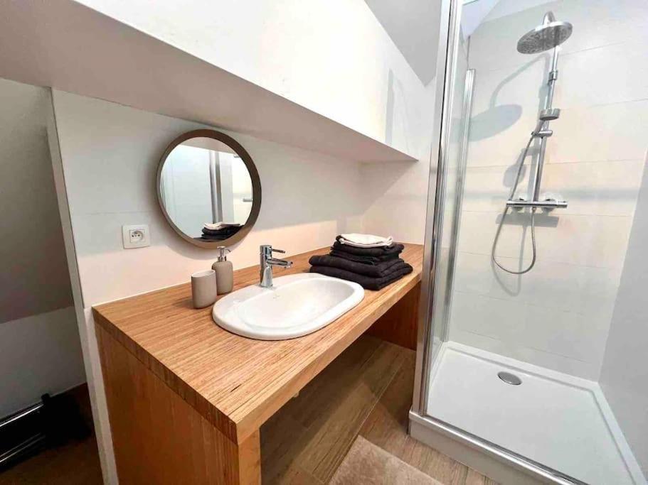 Le Contemporain - Plein Centre, Place Du Marche Appartement Luik